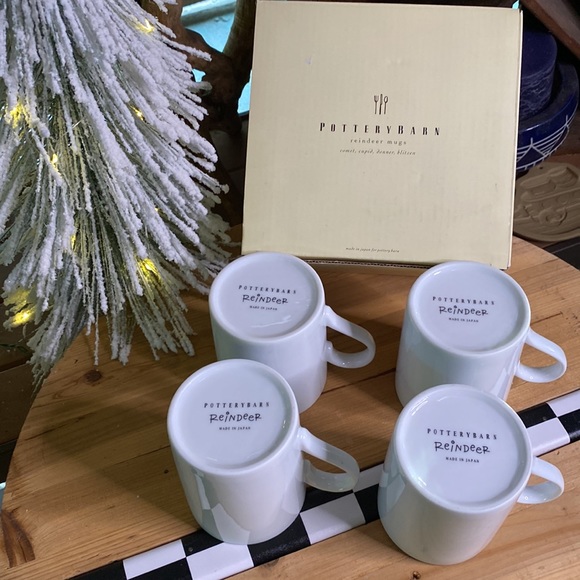 Pottery Barn Santa's Reindeer Silver Rim Mugs Assorted Box - Set Of 4 🎅🏻🎄🦌 - Picture 12 of 16